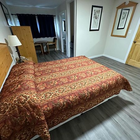 Oakdell Motel Waterford Ct ภายนอก รูปภาพ