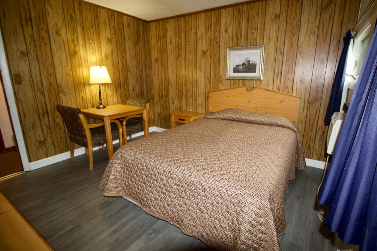 Oakdell Motel Waterford Ct ภายนอก รูปภาพ